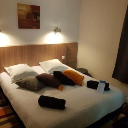 Kyriad Direct Agen Castel Culier Castelculier Exterior foto